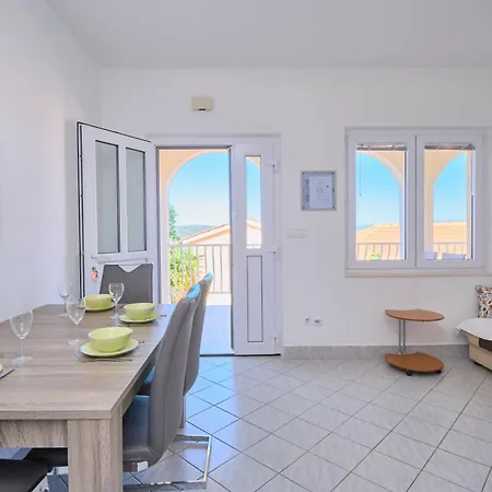 Meri Apartment